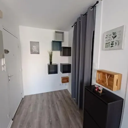Ferienwohnung L'Escale, A Proximite Immediate De La Gare Dijon Exterior foto